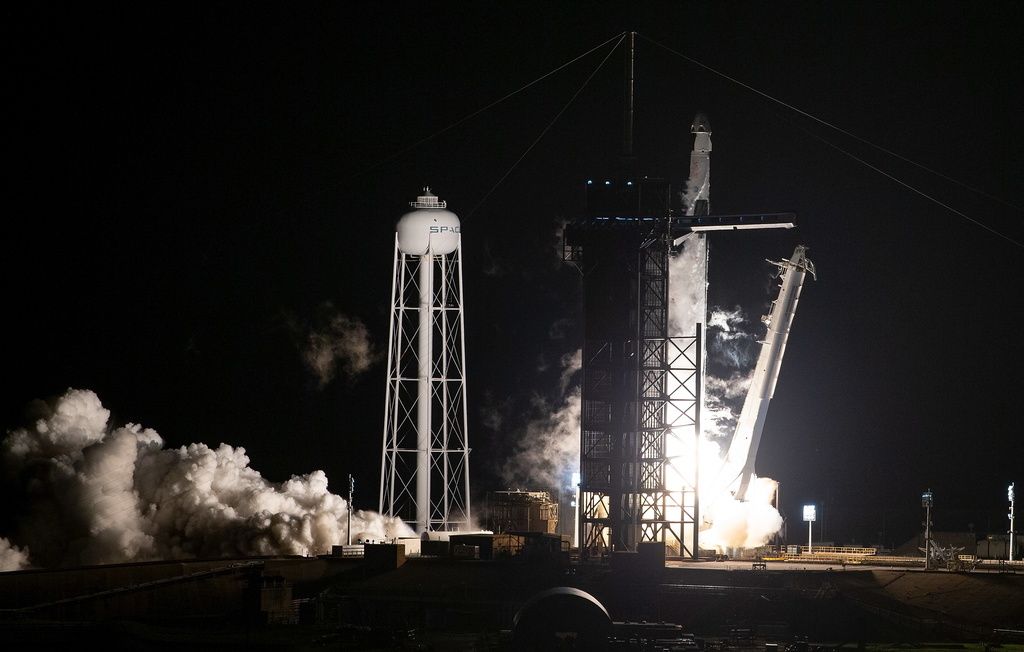 La fusée Falcon 9 a décollé à l’heure prévue dimanche soir du centre spatial Kennedy.