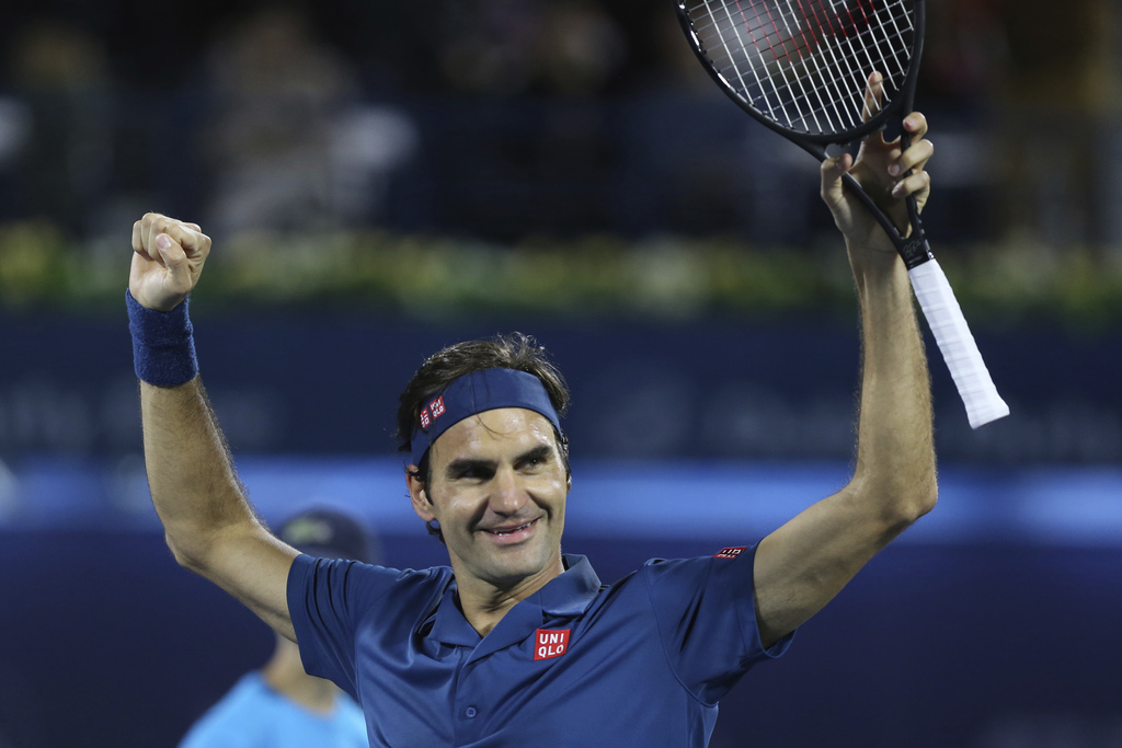 La conquête d'un 100e titre ATP samedi à Dubaï a permis à Roger Federer de remonter au quatrième rang du classement mondial. 