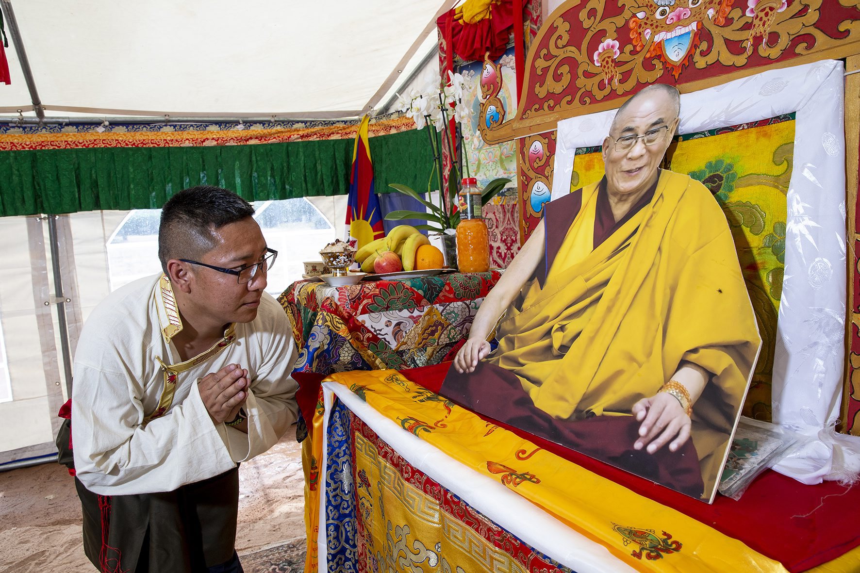 Les Tibétains du canton de Neuchâtel (ici son président Gawa Ngodrup) célébraient l'anniversaire du dalaï-lama samedi.