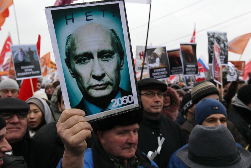 Les manifestations anti-Poutine ont pris une ampleur jamais égalée. A Saint-Pétersbourg plus de 10000 manifestants ont défilé dans les rues ce samedi.