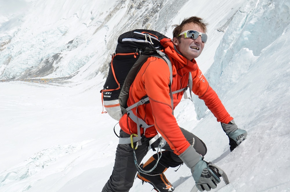 Ueli Steck renonce définitivement à l'Everest. 