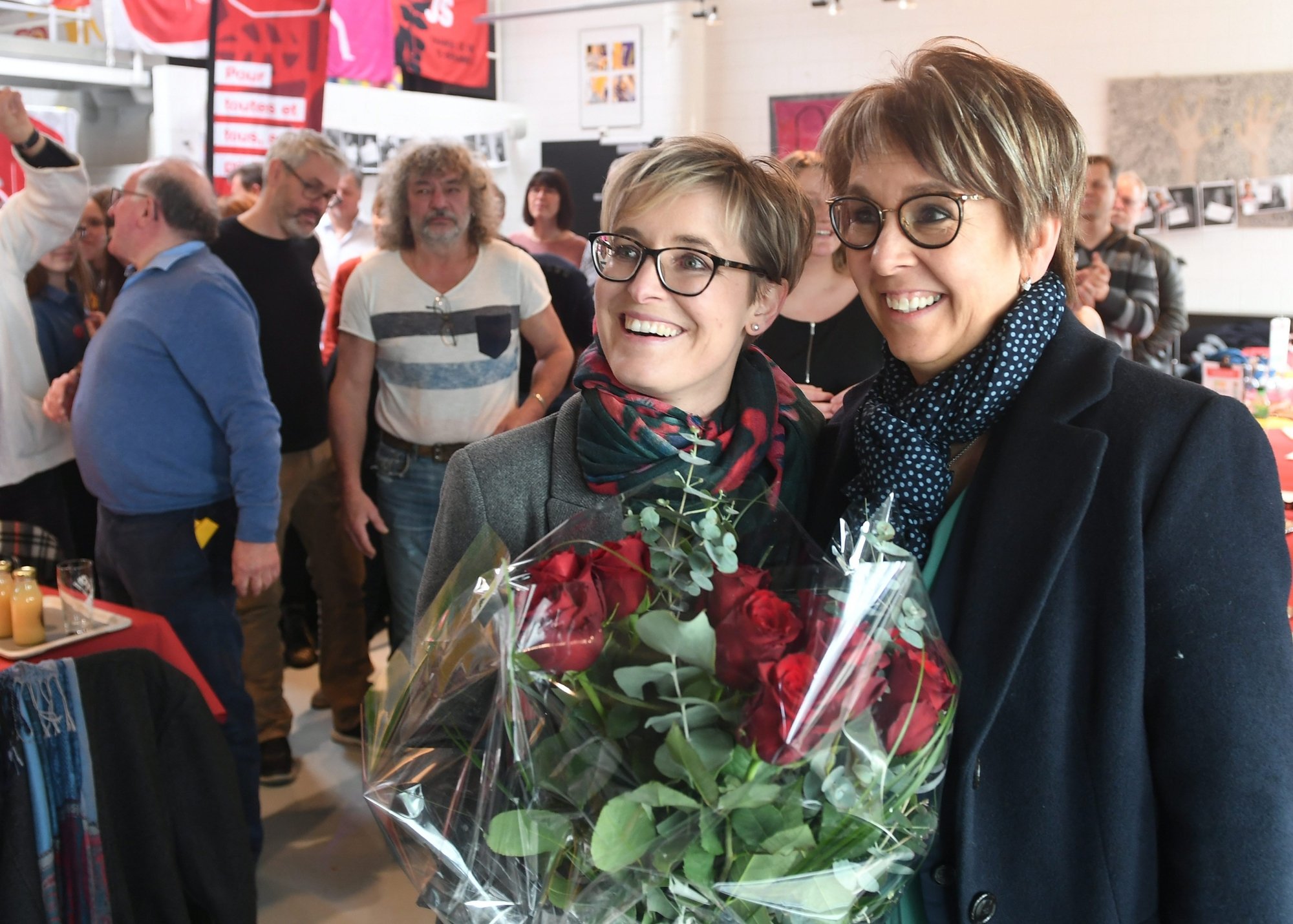 Les socialistes espèrent bien conserver leurs deux sièges au gouvernement jurassien. La ministre Rosalie Beuret Siess, lors de son élection en mars dernier, ici avec sa collègue Nathalie Barthoulot, élue en 2015.