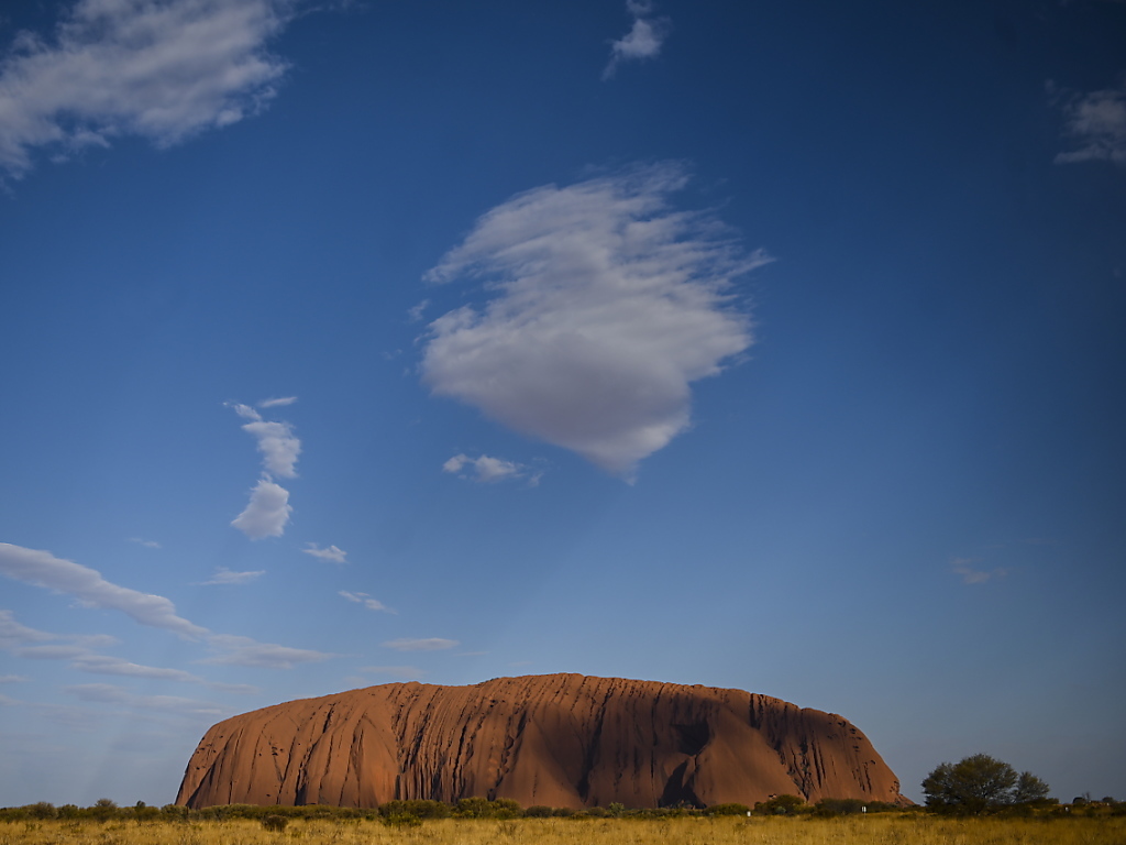 Uluru a une grande importance spirituelle et culturelle pour les Aborigènes australiens, qui ont un lien avec ce site depuis des dizaines de milliers d'années (ARCHIVES).
