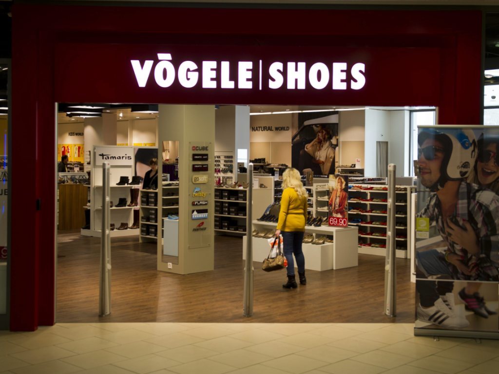 Face à la concurrence du commerce en ligne, et notamment du site de prêt-à-porter Zalando, et à la crise économique provoquée par la pandémie, le chiffre d'affaires de Vögele Shoes s'est effondré (archives).