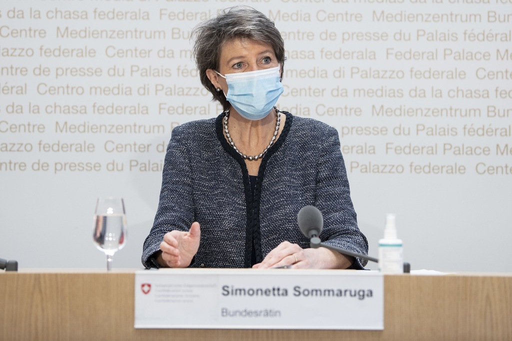 "La loi CO2 est une chance pour le climat" a déclaré en conférence de presse la Conseillère fédérale Simonetta Sommaruga.