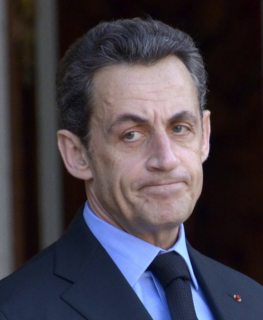 Membre de droit du Conseil constitutionnel, Nicolas Sarkozy n'a pas participé au délibéré sur ce dossier.