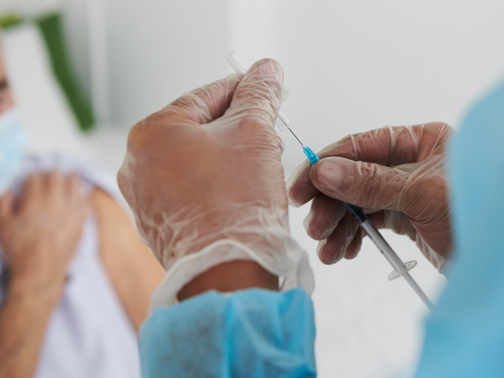 Les premières injections ont eu lieu mercredi 13 avril au nouveau centre de vaccination de Peseux.