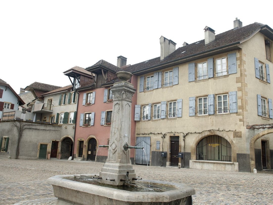 Auvernier a su conserver son patrimoine, comme ici son centre historique.