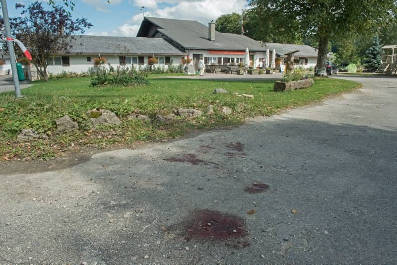 Près du restaurant Le Relais équestre au Peu-Péquignot, la patronne et la sommelière ont été violemment agressées dans la nuit du 8 au 9 septembre 2013.
