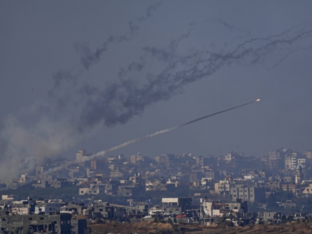 L'armée israélienne poursuivait samedi ses bombardements dans la bande de Gaza.