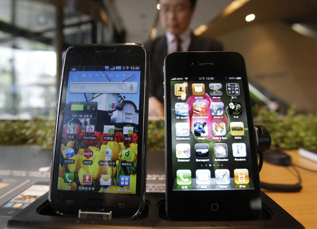 Apple et Samsung sont aujourd'hui les deux principaux fabricants mondiaux de smartphones.