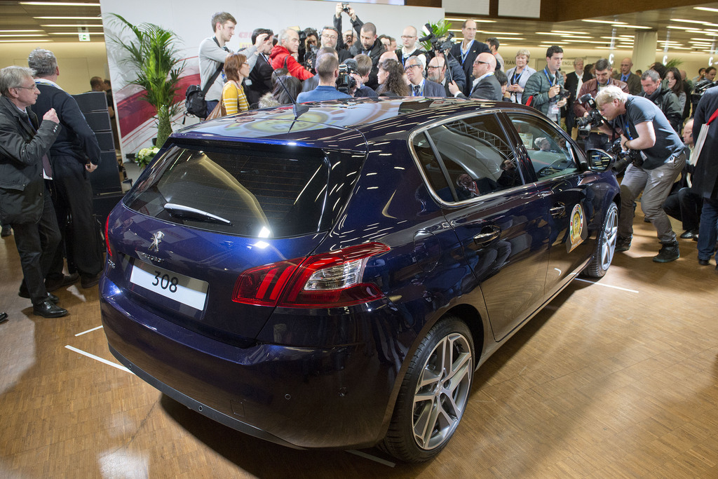 A l'occasion du lancement du 84e Salon de l'auto de Genève, un jury d'experts international a élu lundi, la Peugeot 308, voiture de l'année 2014.