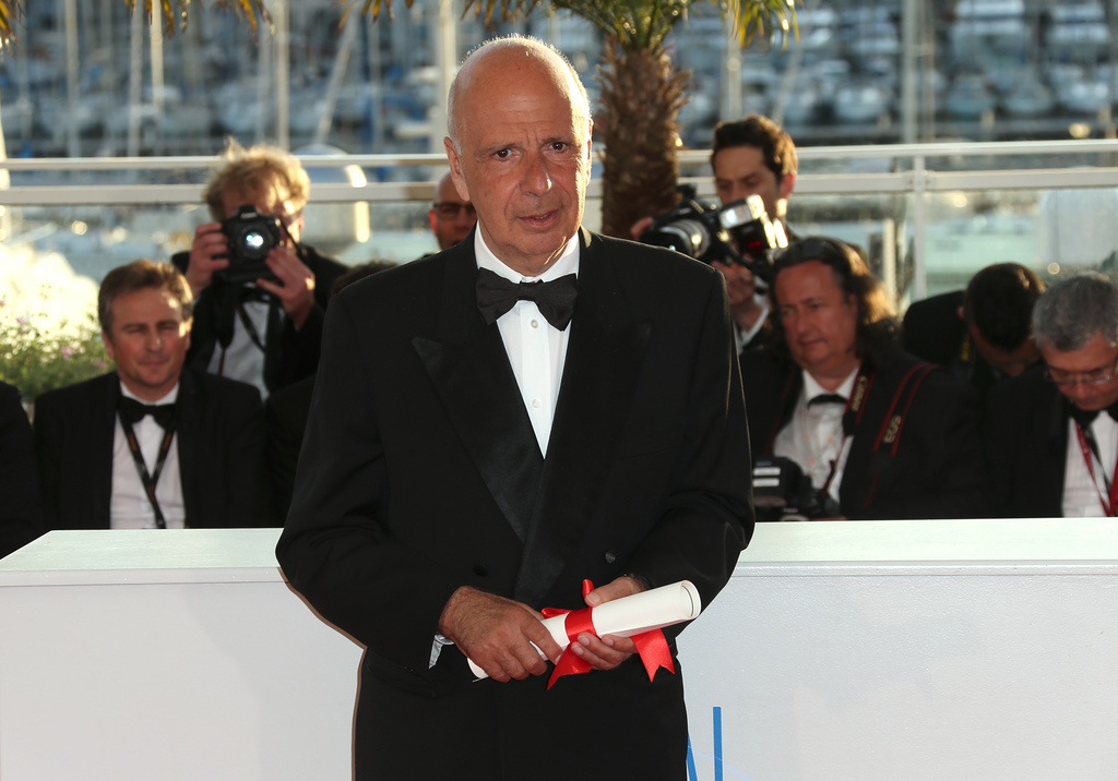 Le producteur Alain Sarde est venu chercher le prix du jury à la place de Jean-Luc Godard.