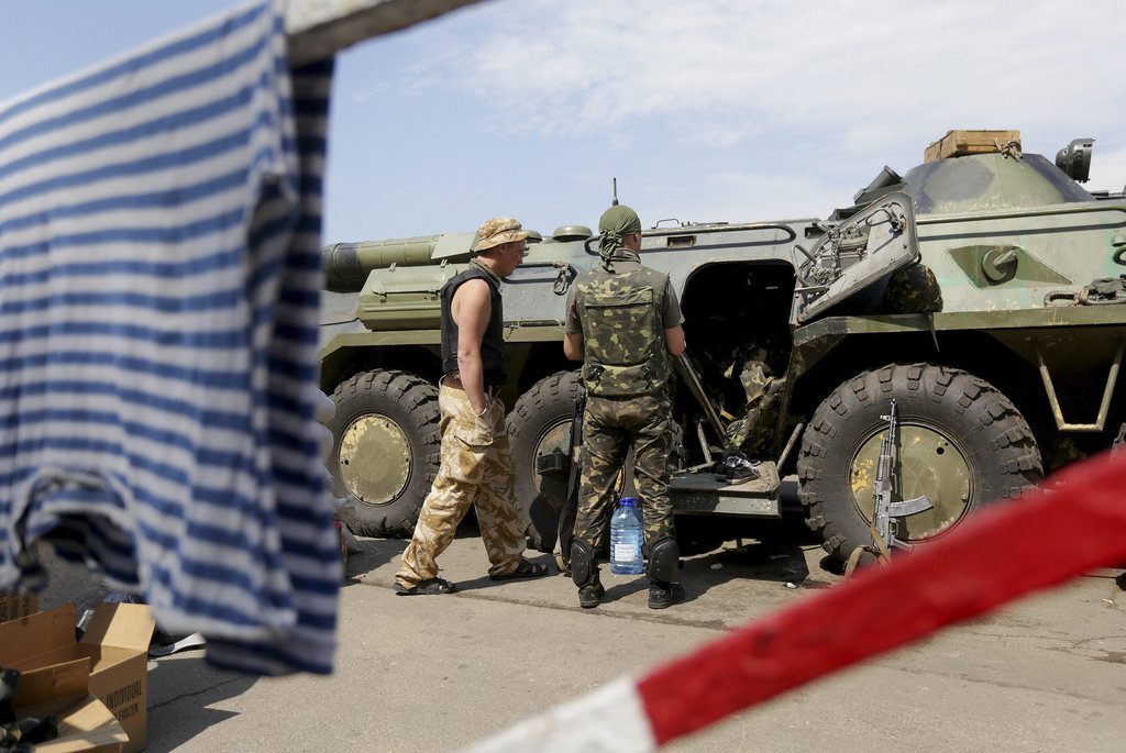 Des affrontements entre forces de sécurité ukrainiennes et séparatistes pro-Russes ont fait une trentaine de blessés dans les rangs gouvernementaux mardi à la frontière orientale de l'Ukraine.