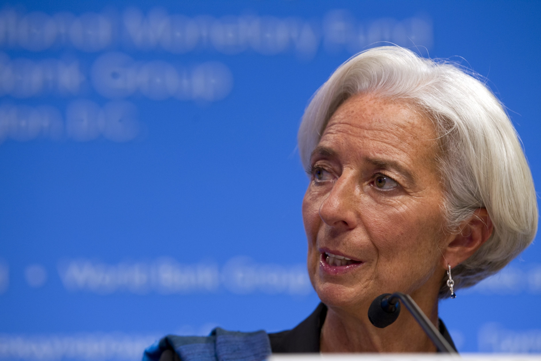 Christine Lagarde, a demandé au monde de ne pas isoler les pays d'Afrique de l'Ouest touchés.