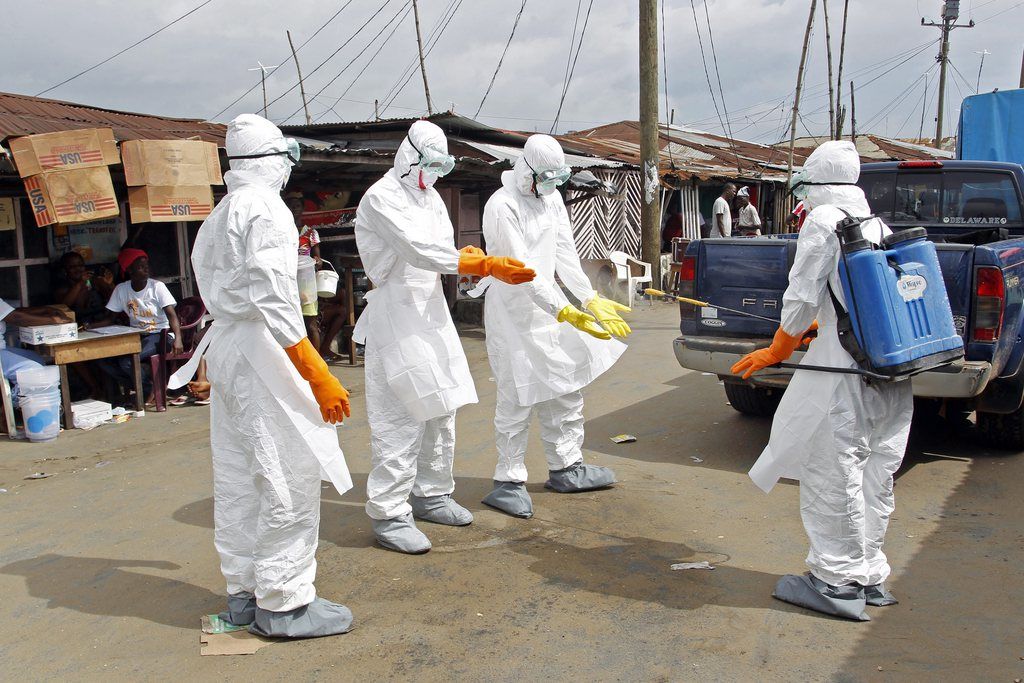 Depuis le début de l'année, l'épidémie du virus Ebola a fait 2461 morts, principalement en Afrique de l'ouest.