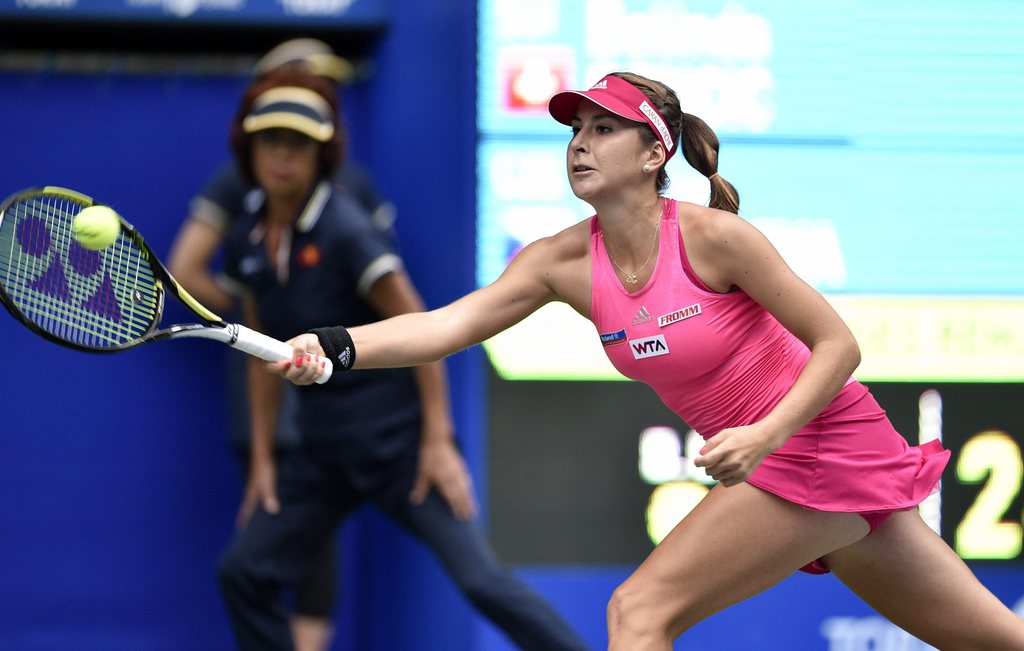 Belinda Bencic (WTA 34) n'a pas signé d'exploit au 2e tour du tournoi de Tokyo. La St-Galloise s'est inclinée 3-6 6-4 6-2 en 2h04' face à la demi-finaliste de Wimbledon Lucie Safarova (WTA 15).