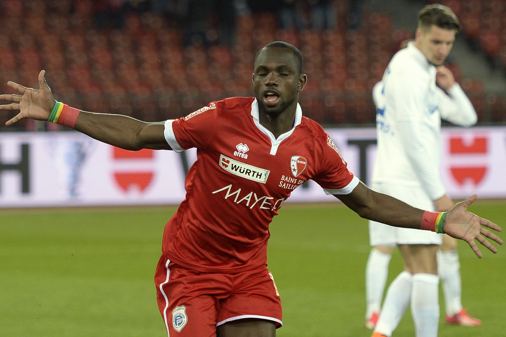 Moussa Konaté jubile. L'attaquant sénégalais du FC Sion vient d'envoyer son équipe en finale de la Coupe de Suisse !