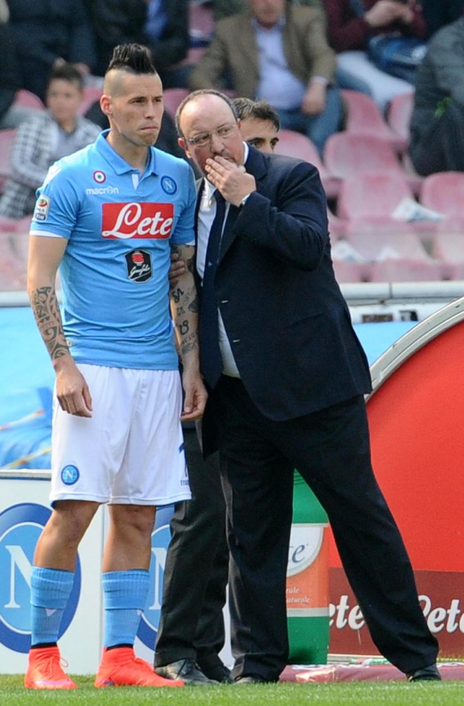 Le coach du Napoli, Rafael Benitez avec Marek Hamsik, buteur ce jeudi soir.