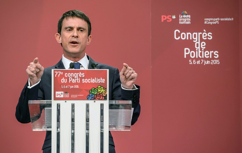 A deux ans de l'échéance, Manuel Valls et les politiciens français sont déjà en plein campagne présidentielle.