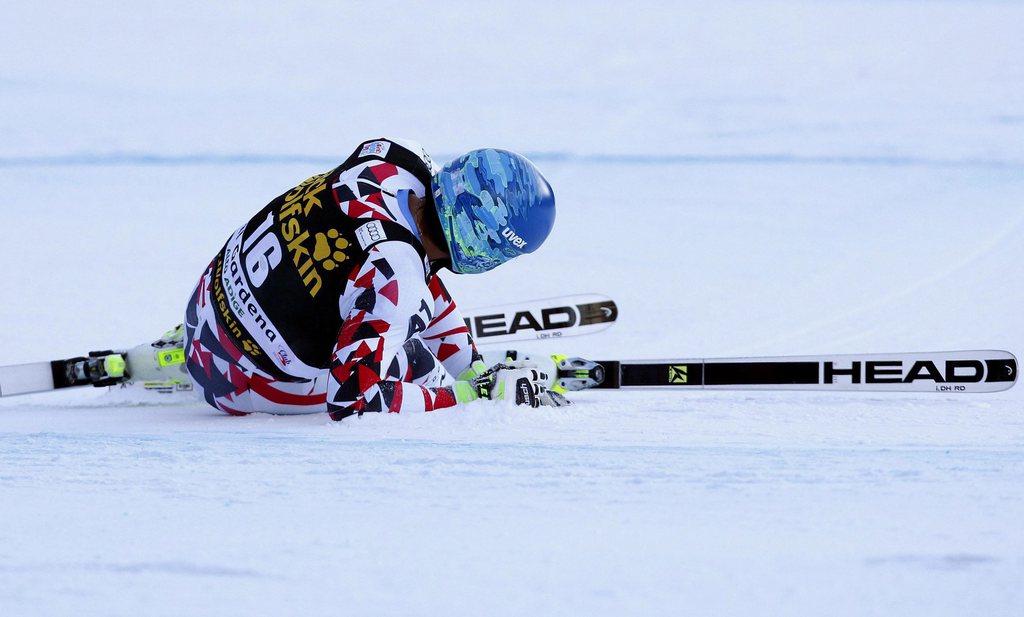 Le champion olympique de descente devra attendre l'été prochain avant de pouvoir rechausser des skis.