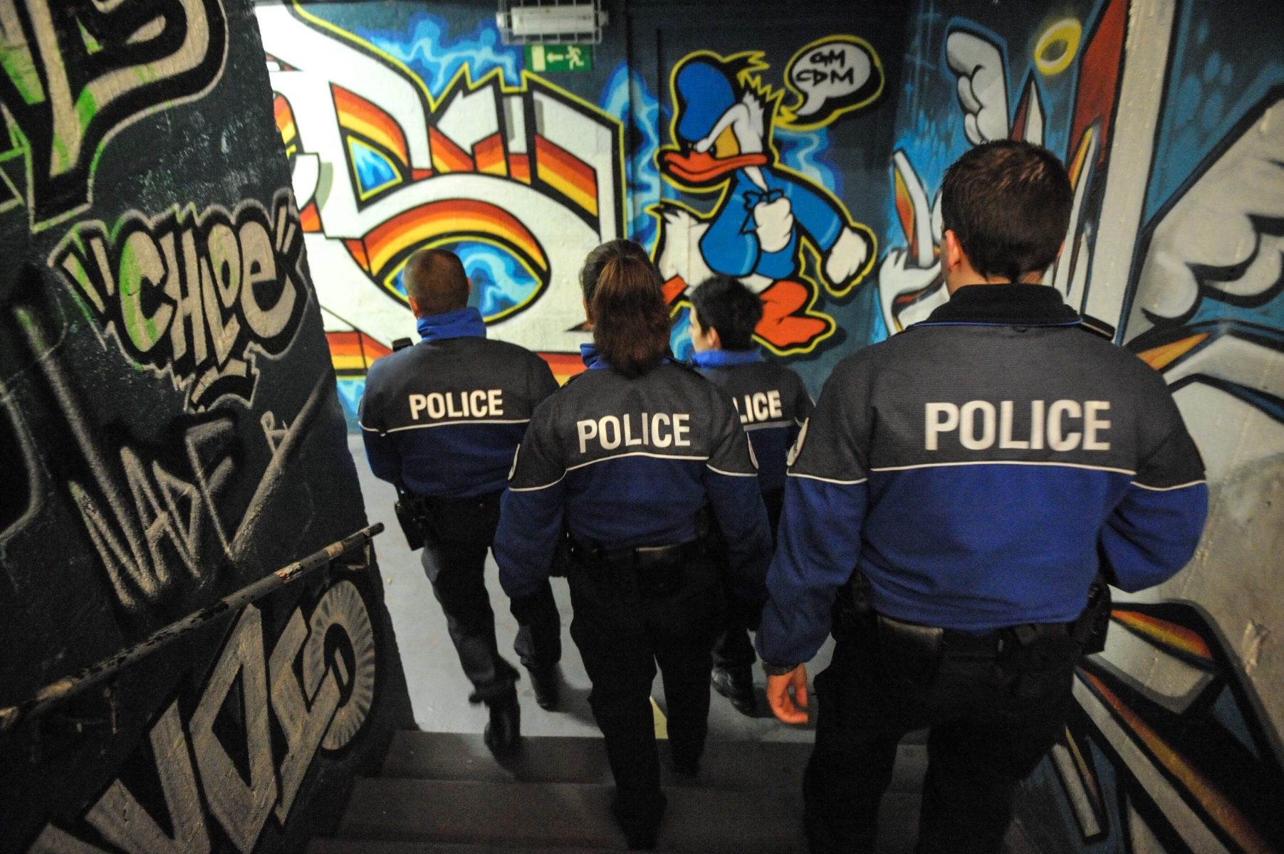 Ronde nocturne de la police de proximite dans la nuit: ici a la case a chocs



NEUCHATEL

25.01.2013

PHOTO: CHRISTIAN GALLEY POLICE DE PROXIMITE