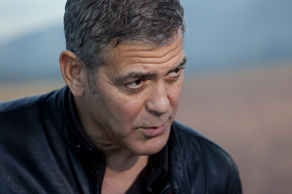 George Clooney dénonce les montants indécents engagés dans les élections.