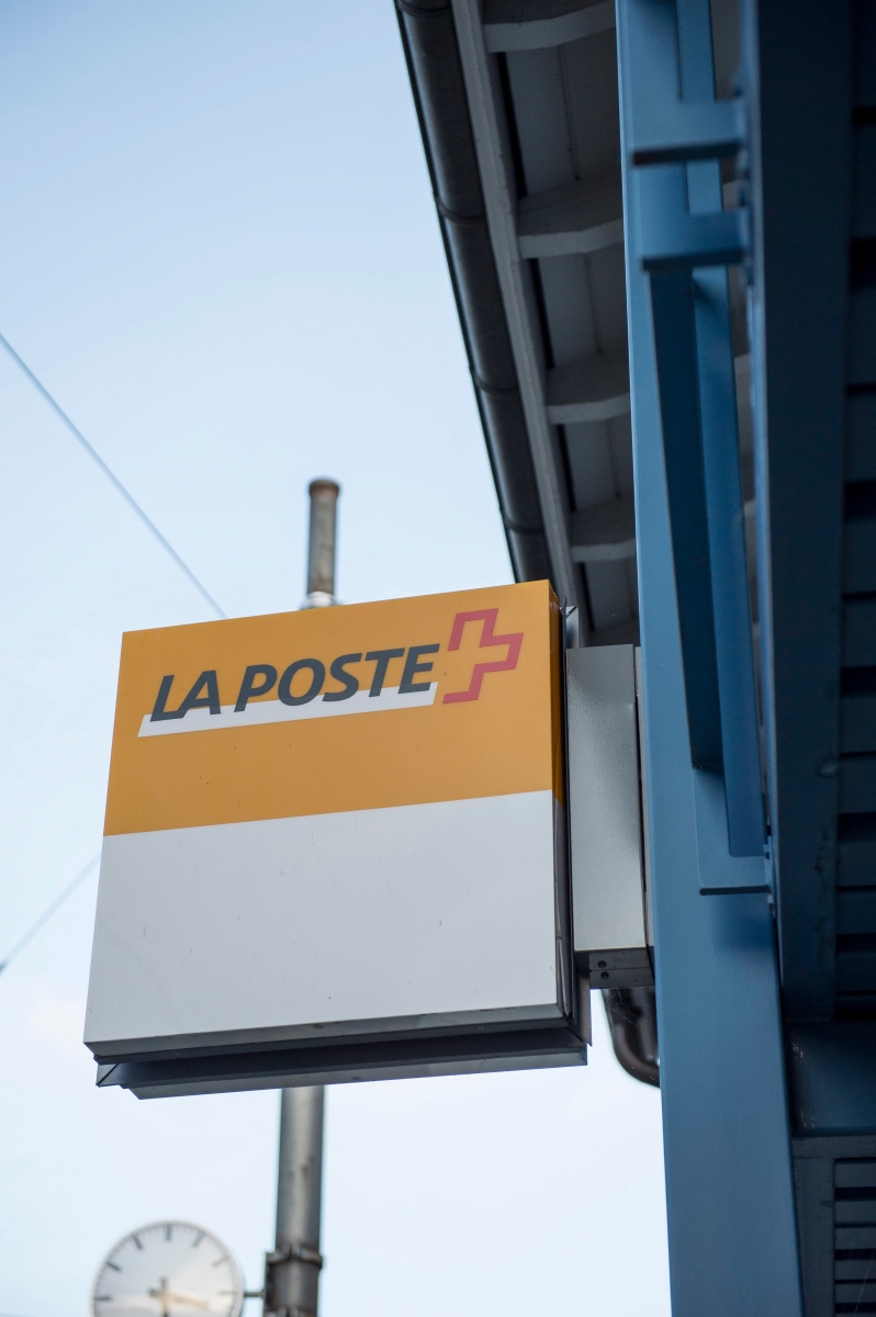 Office de Poste de La Coudre. Des petites offices de Poste vont fermer leur portes.



Neuchatel, le 10 decembre 2015

Photo: Lucas Vuitel LA COUDRE