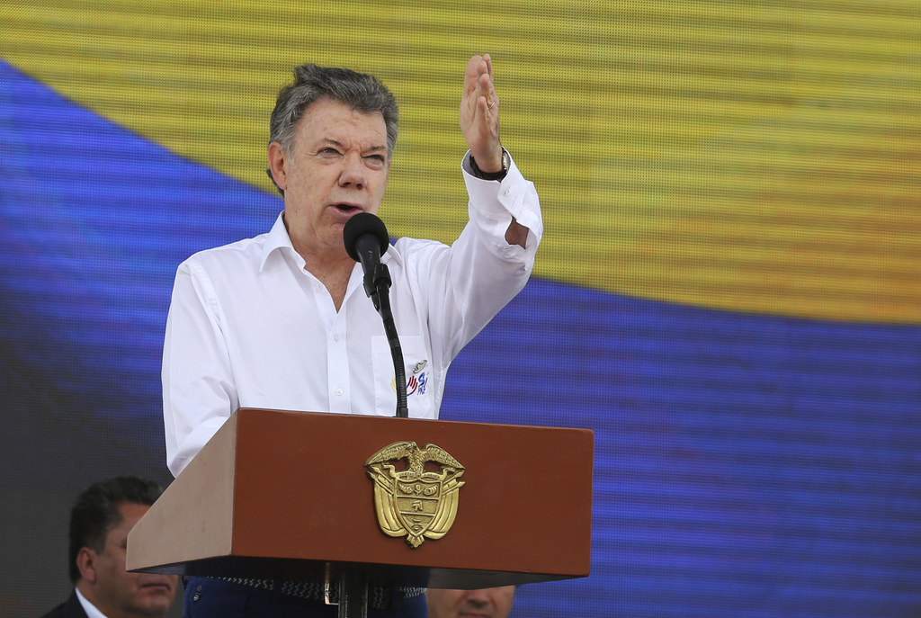 Cette mesure doit permettre de "mettre en oeuvre la solution à ce conflit", a indiqué mardi dans une déclaration télévisée le président Jean Manuel Santos.