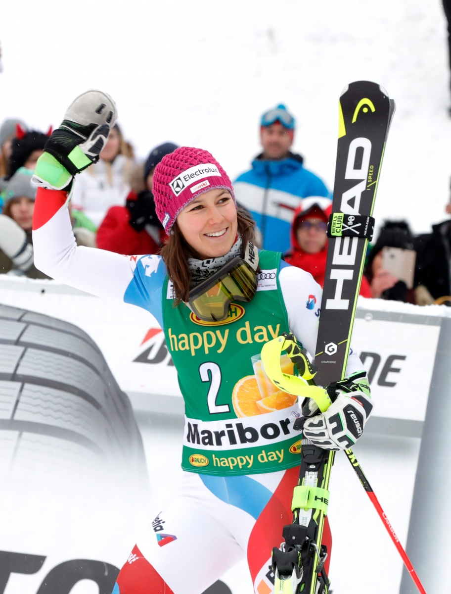 epa05704863 Wendy Holdener of Switzerland celebrates her second place during the Women's Slalom rare at the FIS Alpine Skiing World Cup in Maribor, Slovenia, 08 January 2017.  EPA/ANTONIO BAT SLOVENIA ALPINE SKIING WORLD CUP