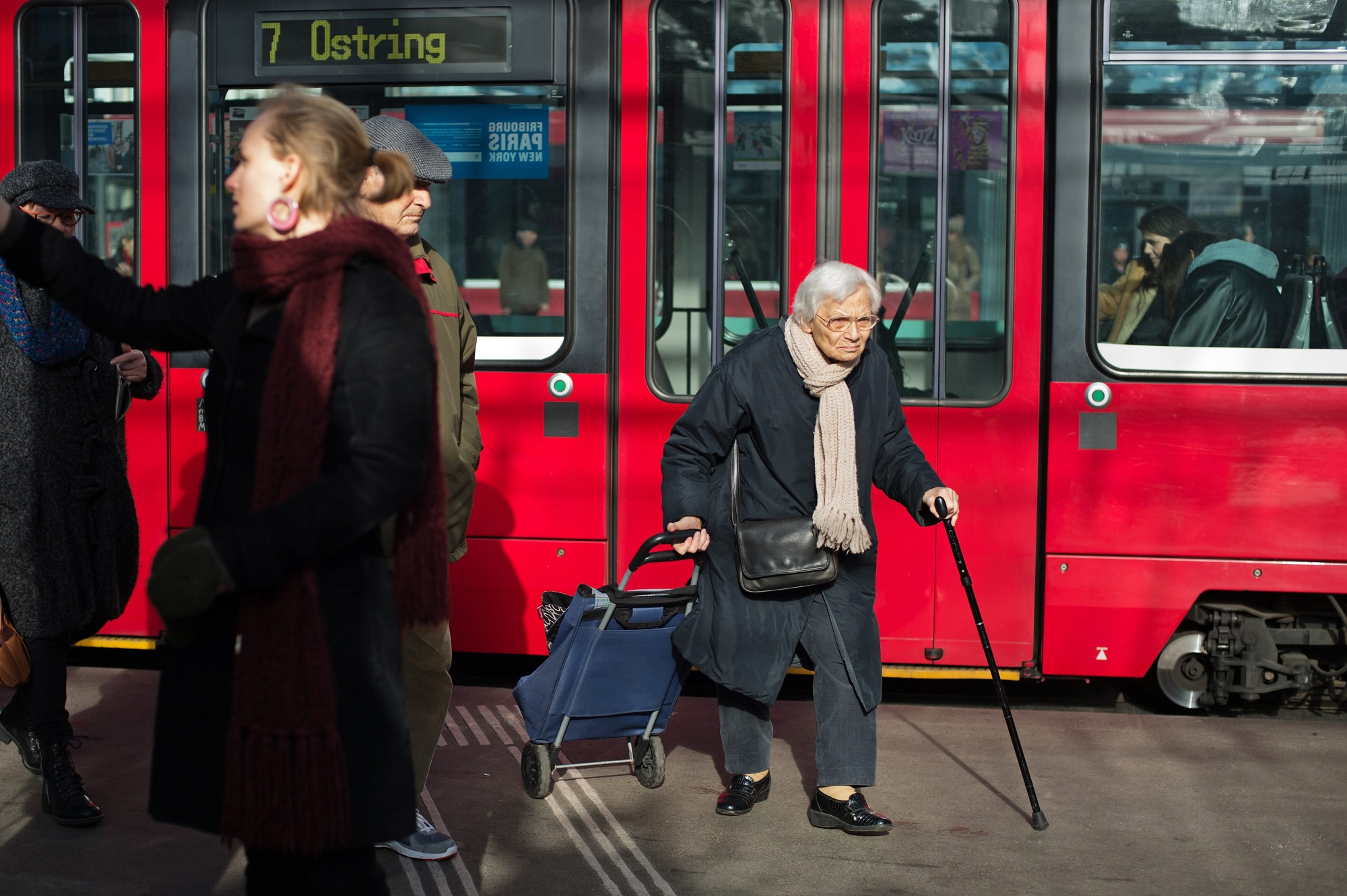 Personnes agees

Berne, le 12  fevrier 2015
Photo: David Marchon

 AINES