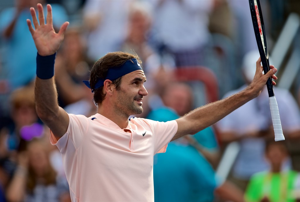 Roger Federer s'est hissé dans le dernier carré du Masters 1000 canadien en dominant l'Espagnol Roberto Bautista Agut (ATP 16) 6-4 6-4.