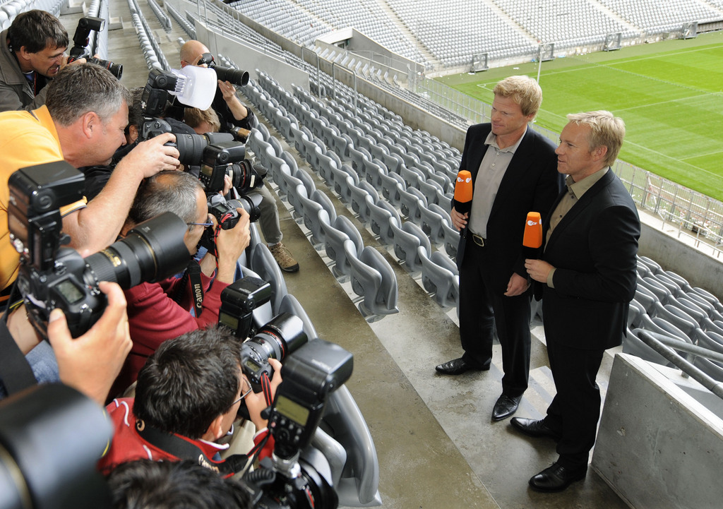 Oliver Kahn (dr.) et ses collègues des chaînes publiques ne seront plus au stade pour commenter les matches du prochain Mondial.