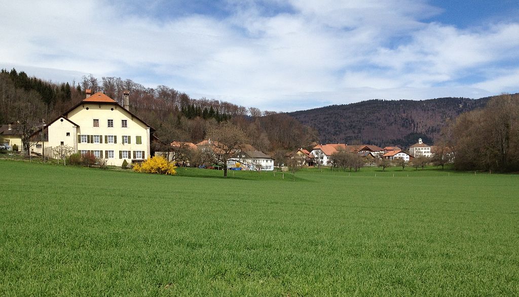 Le village de Prêles.