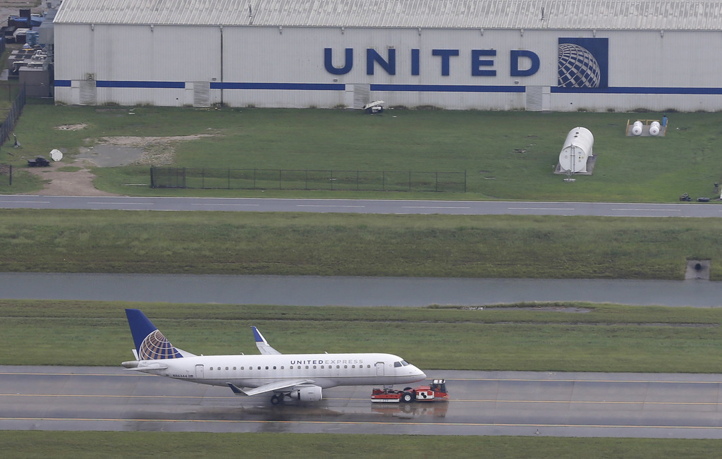 La compagnie United Airlines a annoncé une série de mesures contre la surréservation dans l'espoir de tourner la page de cet épisode.