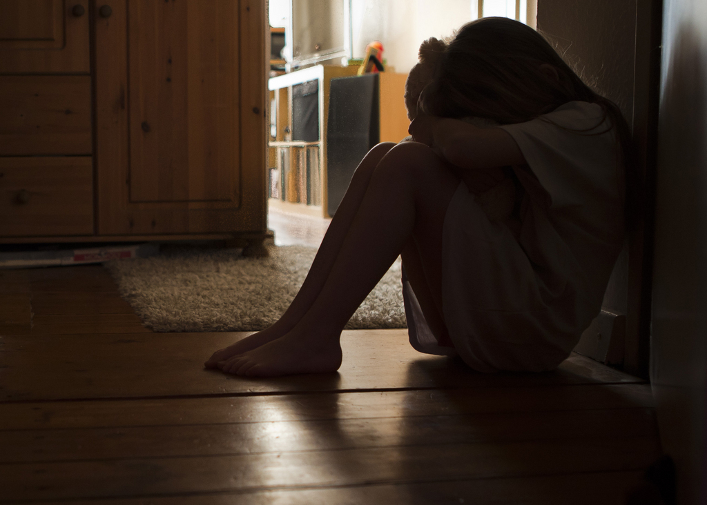 Toujours plus d'enfants souffrent de troubles dépressifs.