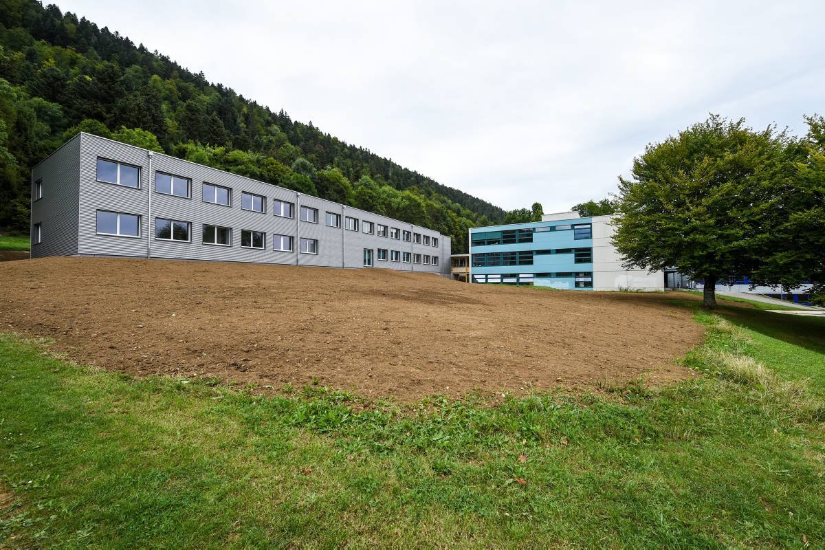 Le Centre scolaire du Val-de-Ruz, dont fait partie le collège de la Fontenelle, à Cernier.