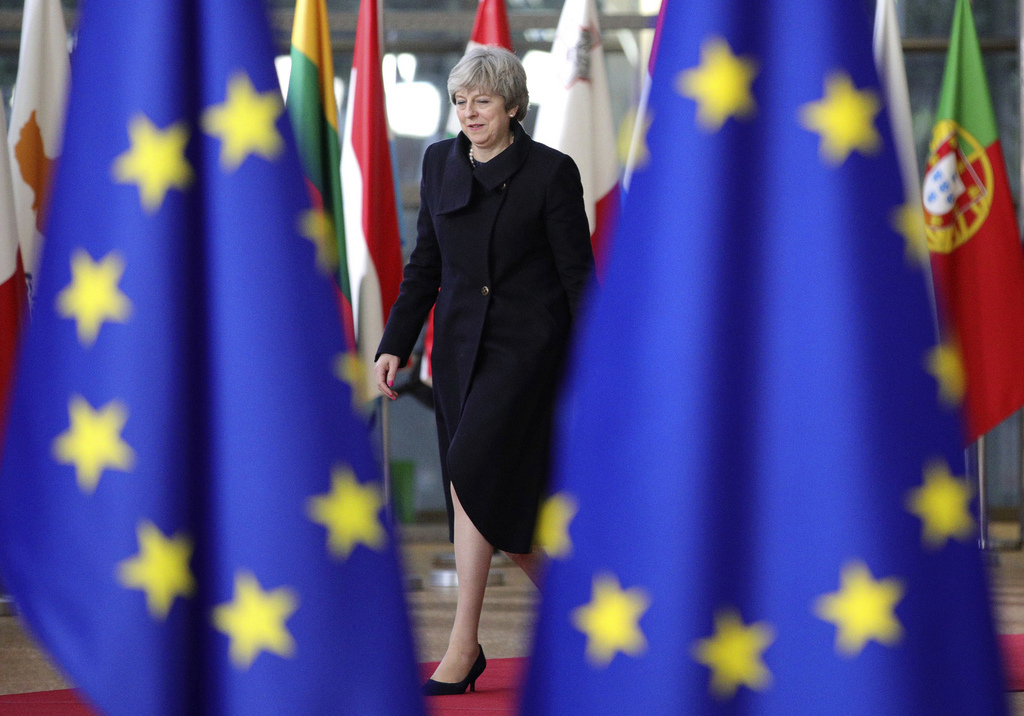 La Première ministre britannique Theresa May a a obtenu le feu vert des dirigeants des 27 autres pays de l'UE à l'ouverture de la deuxième phase des négociations sur le Brexit. 