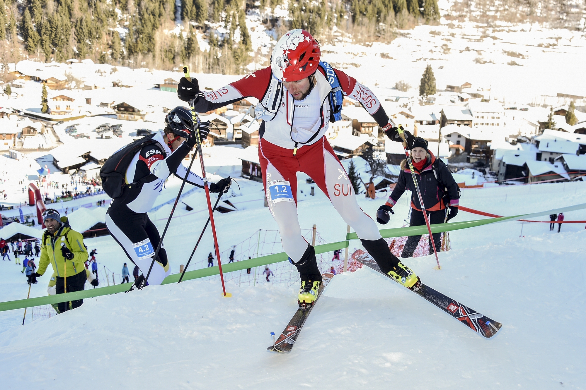 Yannick Ecoeur est partagé entre la tradition des courses mythiques qui font l'essence même du ski-alpinisme et l'évolution de sa discipline qui veut devenir olympique.