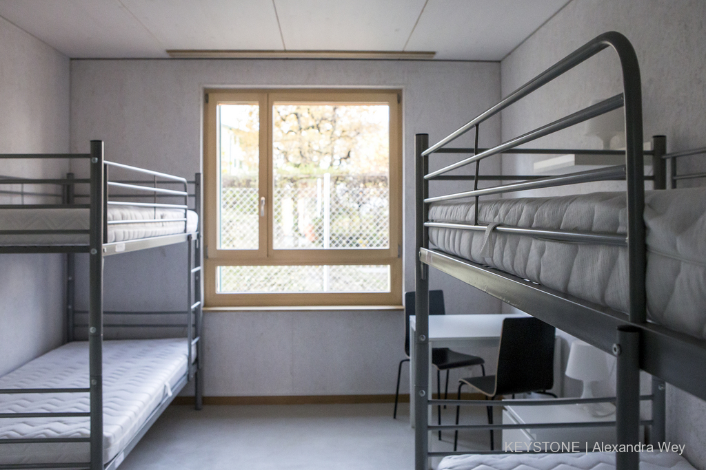 La criminalité est en hausse dans les centres de requérants d'asile suisses.