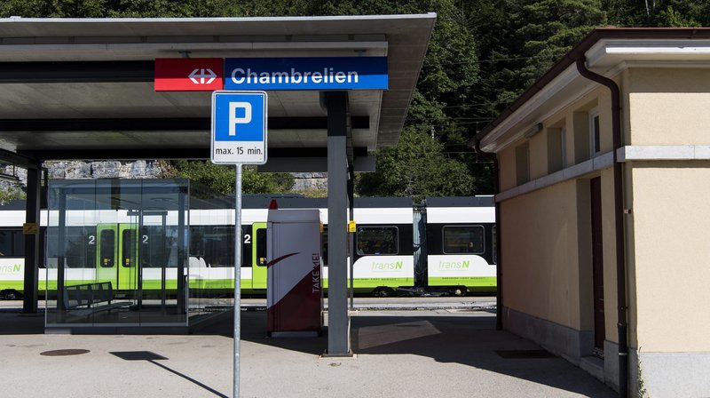 L'altercation s'est produite à la gare de Chambrelien.