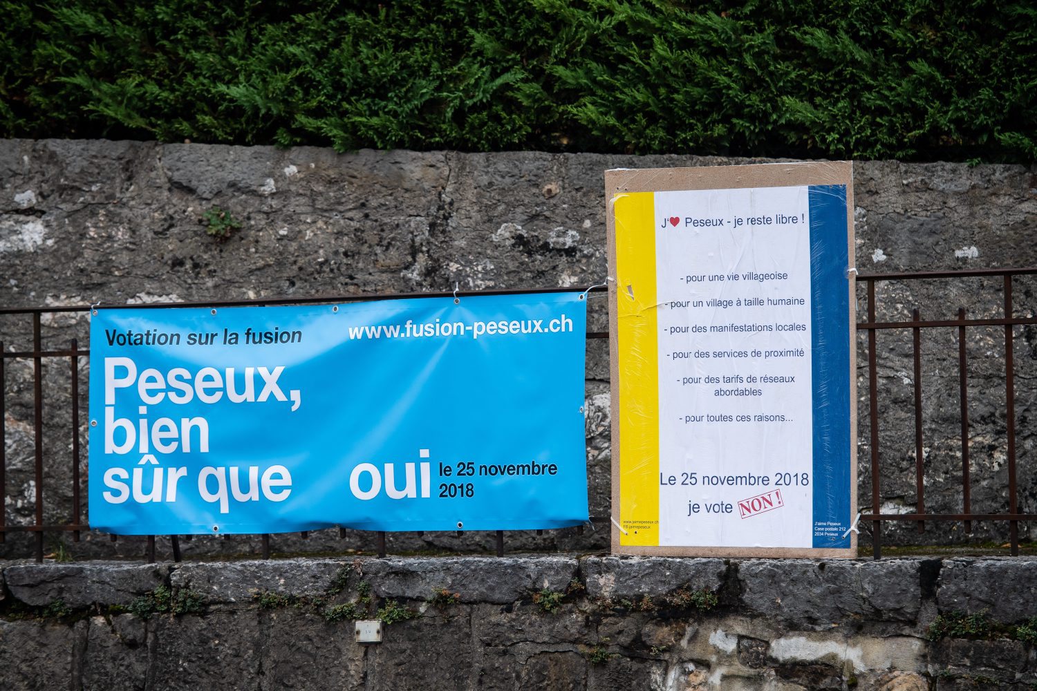 La votation sur la fusion de Neuchâtel-Ouest continue, à Peseux, d'aviver les tensions.