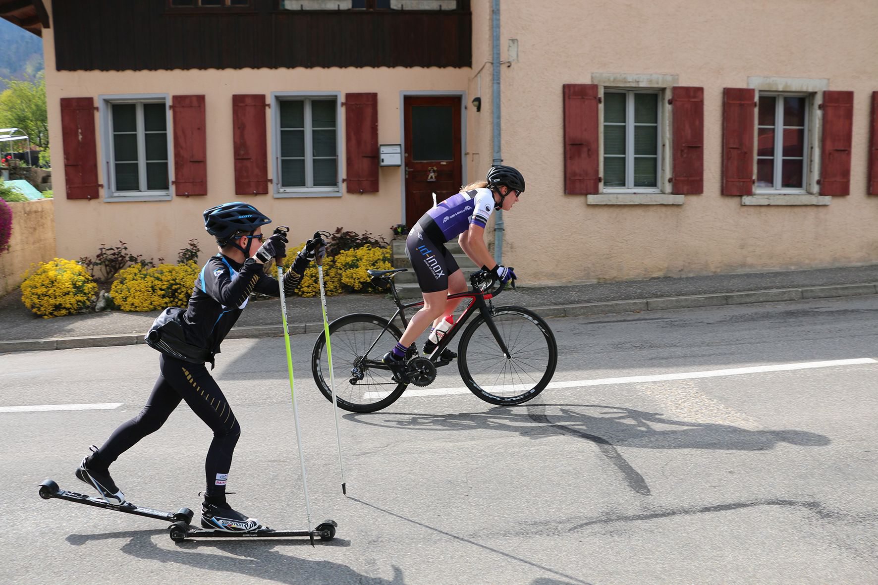 A ski-roues, à vélo ou en course à pied, le Neuchallenge a connu un gros succès.