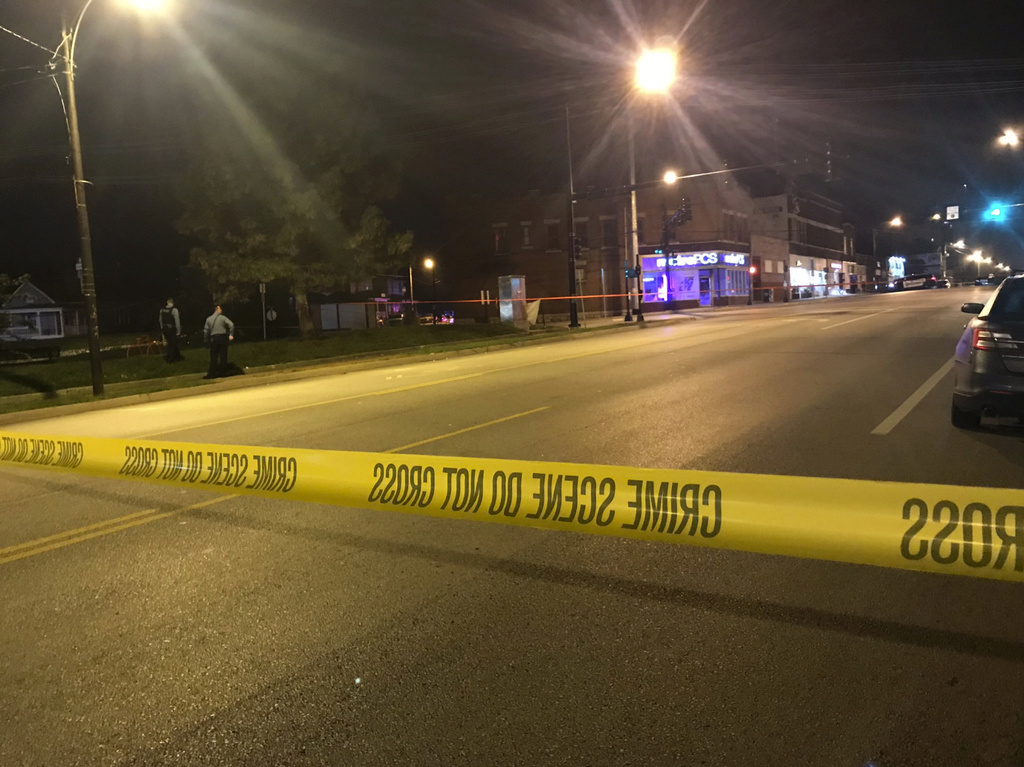 4 personnes ont été tuées lors d'une fusillade dans un bar de Kansas. 5 autres personnes ont été blessées.
