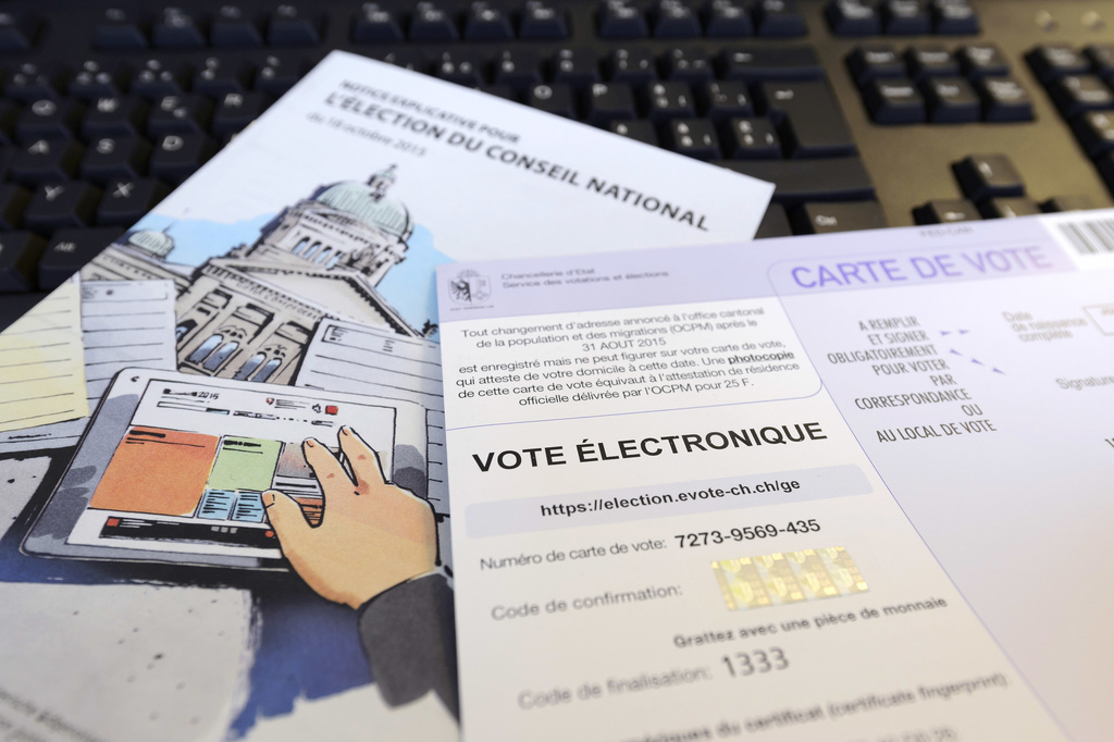 Du matériel de vote électronique et les bulletins pour l'élection au Conseil national et au Conseil des Etats du canton de Genève (image d'illustration).