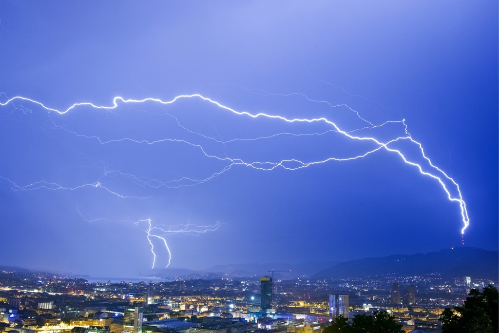 Dans la nuit de dimanche à lundi, la Suisse a été frappée par des orages violents (illustration).