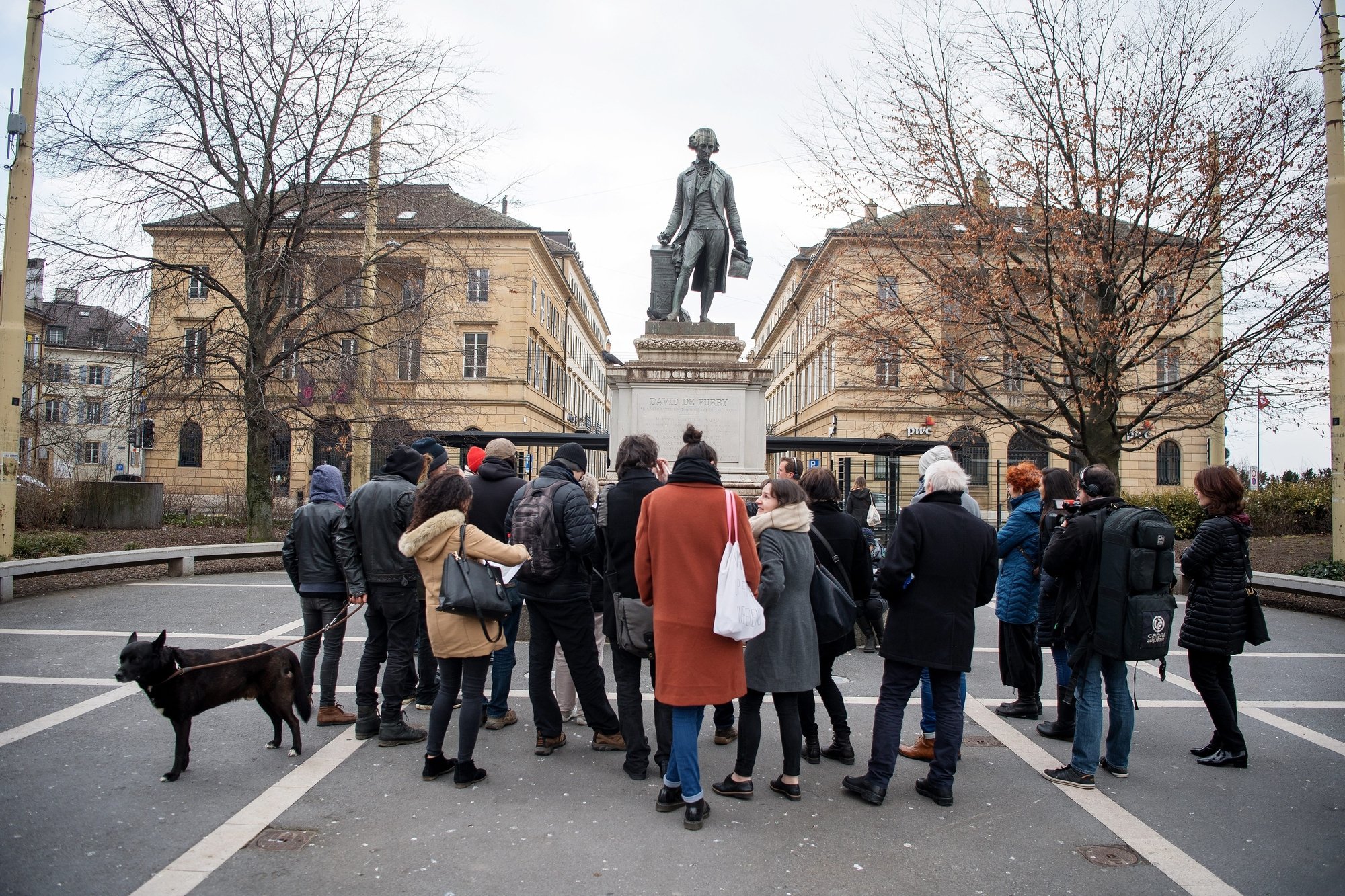 "Pourquoi érige-t-on des statues?", demande Alaric Kohler.